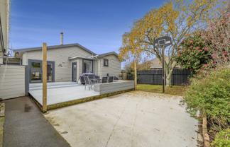 41 Swansea Road, Stratford