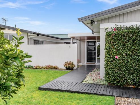 9 Carlton Crescent, Kamo