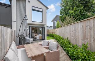 10/207 Oxford Terrace, Avalon