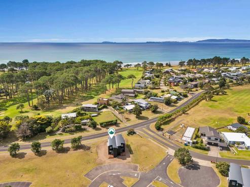 11/101 Harbour Drive, Matarangi