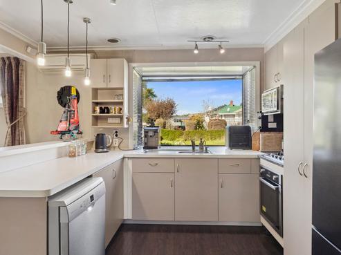 2 Pottinger Street, Green Island