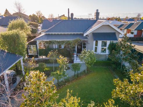 55 Rathmore Street, West End