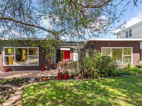 72 Glenvar Road, Torbay