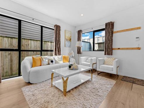 11 Collier Drive, Flat Bush