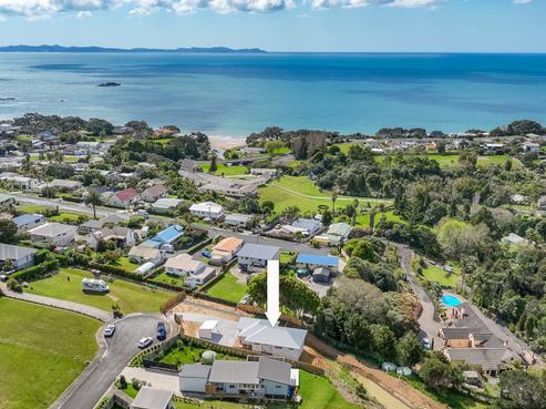 1 Lori Lane, Coopers Beach