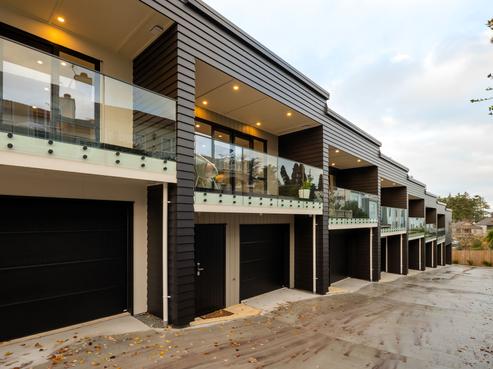 3/143 Clarence Street, Hamilton Lake