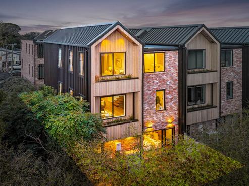 8/282 Point Chevalier Road, Point Chevalier