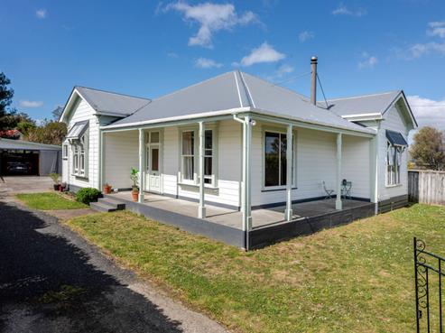 18 Albert Street, Dannevirke