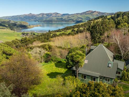 196A Okains Bay Road, Robinsons Bay