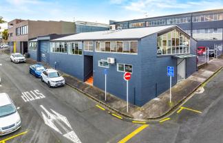 Versatile - Office, Warehouse or Creative Studio