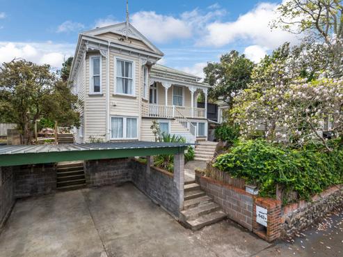643 New North Road, Morningside