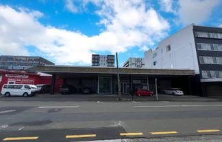 Large Te Aro Industrial