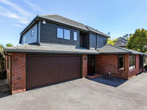 54B Queens Grove, Central Hutt