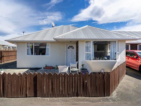 4/217 Oxford Street, South Dunedin