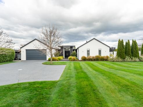 18 Brampton Drive, West Melton