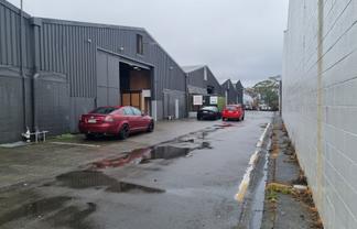 Industrial Warehouse At Wainuiomata