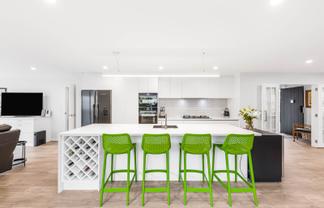 8 Makete Crescent, Hobsonville