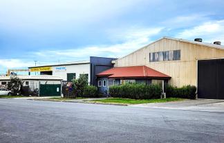 Industrial Workshop for Lease