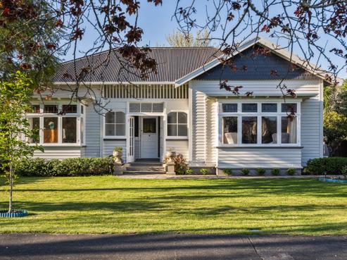 30 Hurahura Road, Inner Kaiti