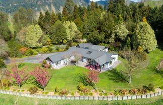 1211 Waikite Valley Road, Waikite Valley