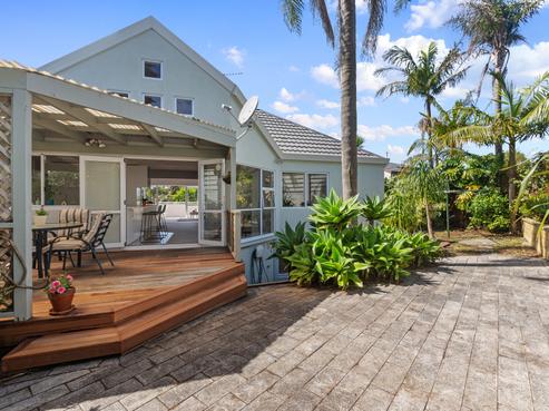 1/16 Sailfish Drive, West Harbour