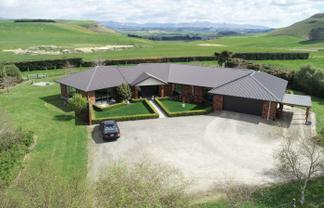 341 Airedale Road, Weston