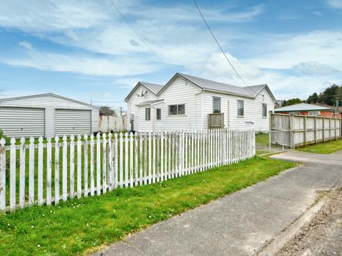 2 Bangor Street, Mataura