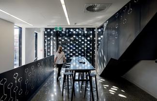 Prime Time Fitted Pollen Street Office 