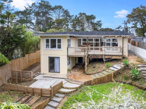 17 Golf Road, New Lynn