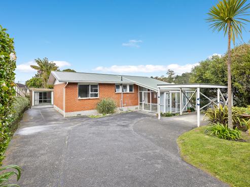 17 Helvetia Drive, Browns Bay