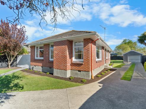 18 Appleby Crescent, Burnside