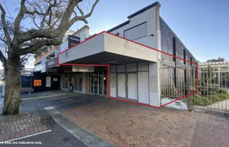 City Centre out the front, water views out back