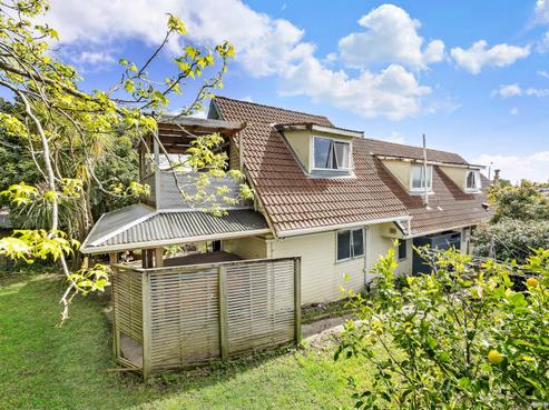49 Felgrove Street, Glendene