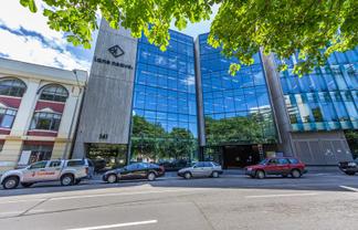 Exquisite Riverfront A-Grade Office