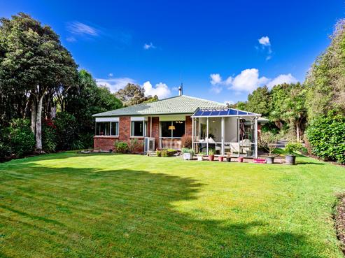 17 Korimako Avenue, Otatara