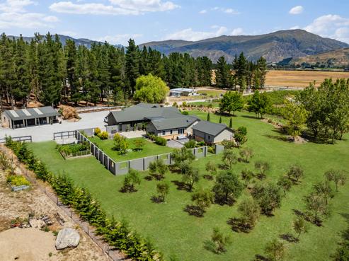 81 Bannockburn Road, Cromwell