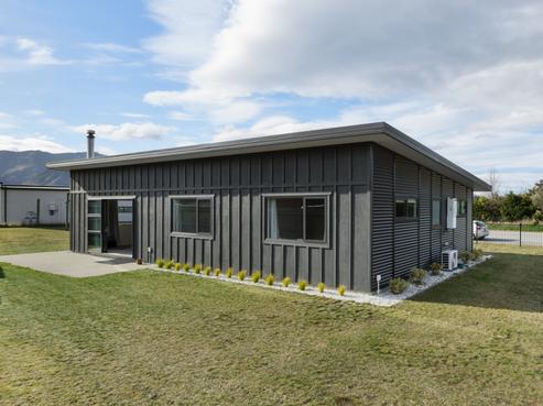 57 Hewson Crescent, Lake Hawea