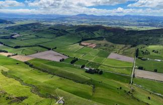 200 + 242 Caroline Valley Road, Caroline