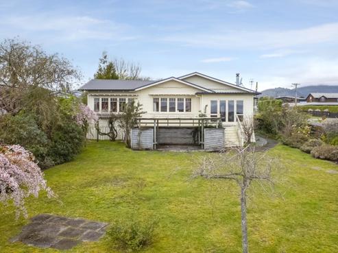 18 Mere Road, Taupo
