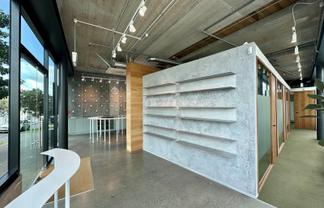 Corner profile ground floor unit