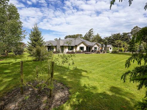 152 Deans Road, Darfield
