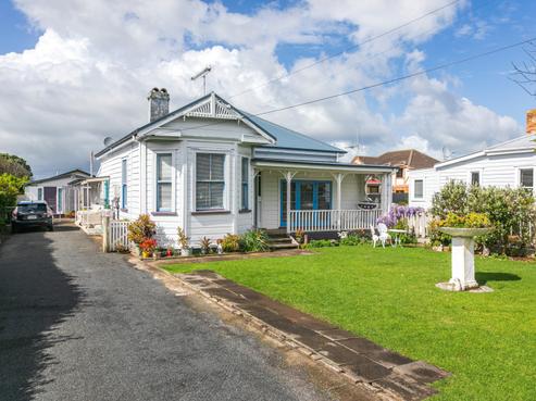 114 Fenton Street, Thames