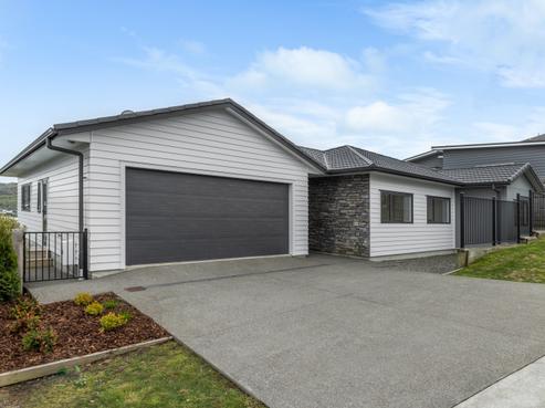 134 John Burke Drive, Aotea