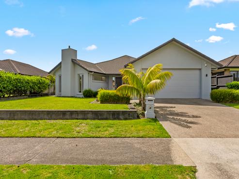14 Lombardia Way, Karaka