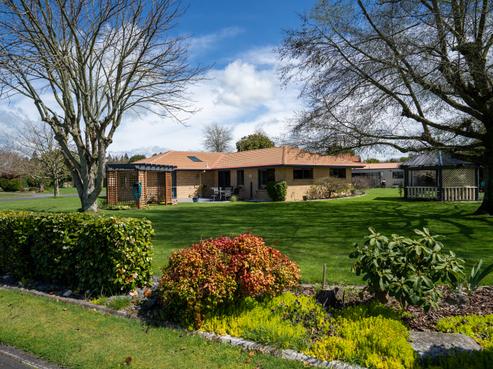 49 Cowley Drive, Leamington