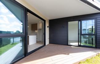 1/130 Rosebank Road, Avondale