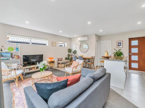 67D Burke Street, Addington
