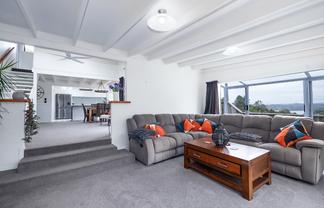 9 Oromahoe Road, Opua