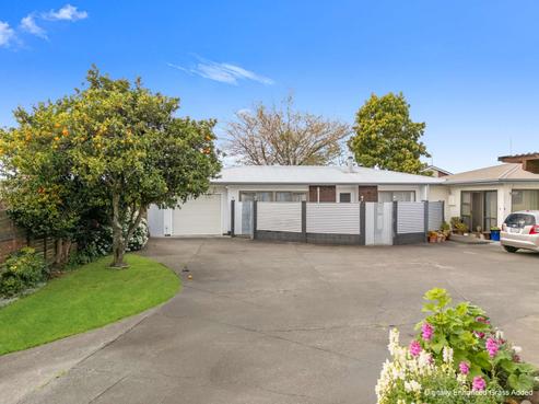 22A Foster Terrace, Onekawa