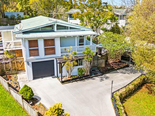 7 Ridgewood Crescent, Birkenhead